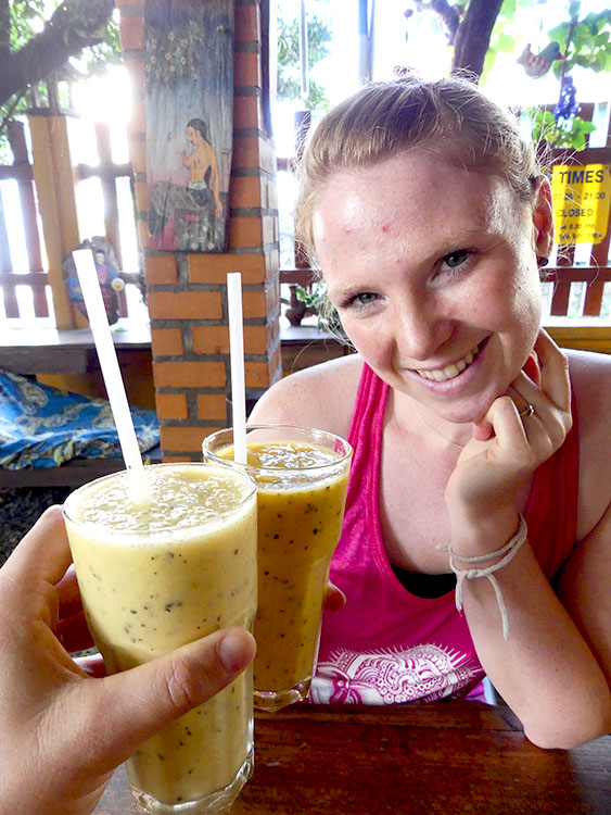 Healthy, delicious fruit shakes chases away the christmas blues Yummy fruit smoothie