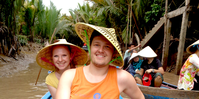 Das sind wir zwei, als uns in Vietnam das Reisefieber packte Das sind wir zwei, als uns in Vietnam das Reisefieber packte