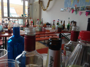 So sah unsere Wohnung am Morgen nach der Abschiedsfeier aus Nach der Party