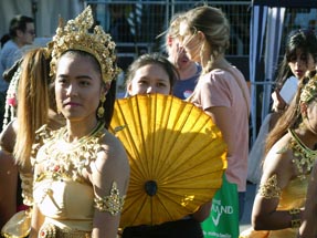 Thai women in traditional clothes