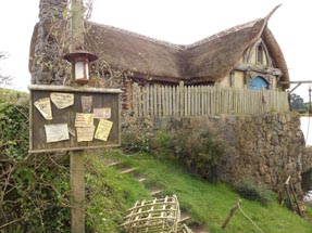 notice board Hobbiton